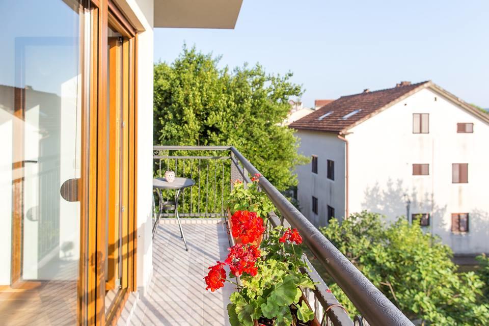 Porto Apartments Тиват Екстер'єр фото