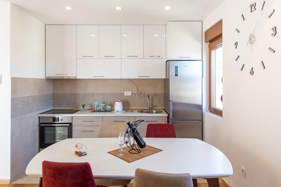 Porto Apartments Тиват Екстер'єр фото